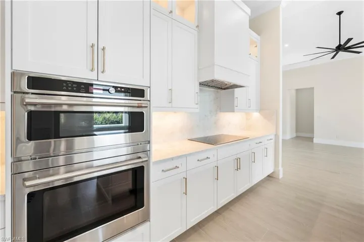 611 Diplomat Ct, Marco Island, Florida 34145