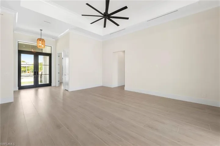 611 Diplomat Ct, Marco Island, Florida 34145
