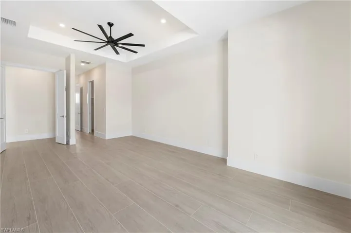 611 Diplomat Ct, Marco Island, Florida 34145