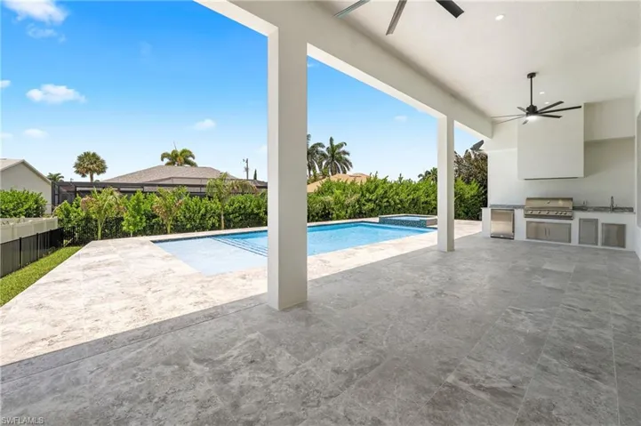 611 Diplomat Ct, Marco Island, Florida 34145