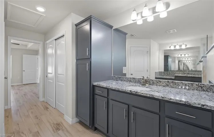 3600 NE 12th  PL, Cape Coral, FL 33909