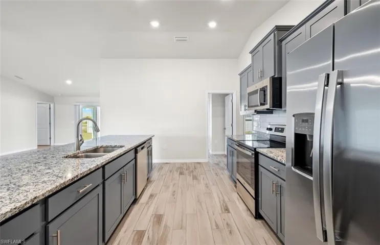 3600 NE 12th  PL, Cape Coral, FL 33909