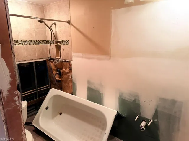 9150 Southmont Cv 105, Fort Myers, Florida 33908