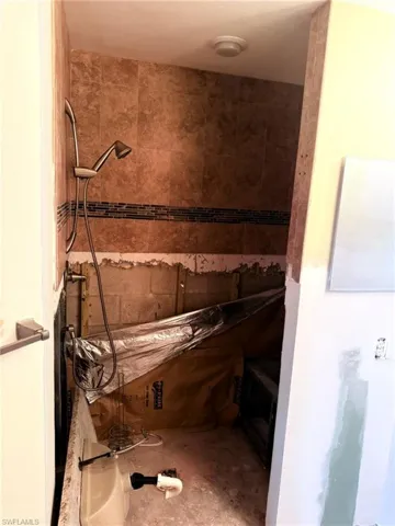 9150 Southmont Cv 105, Fort Myers, Florida 33908