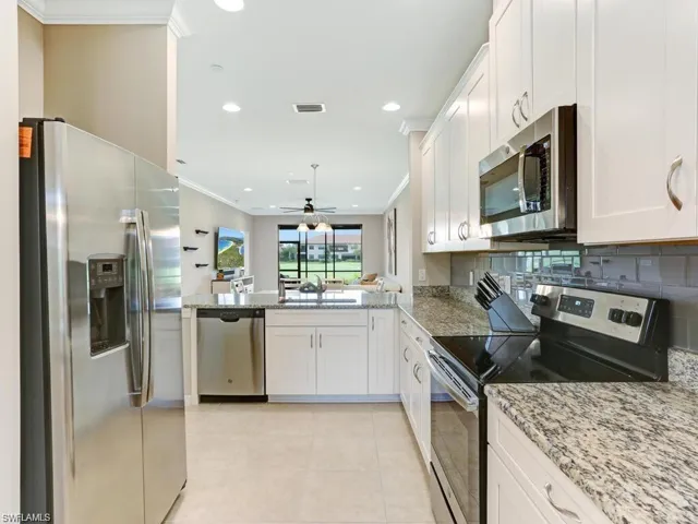 9378 Pocida Ct 101, Naples, Florida 34119