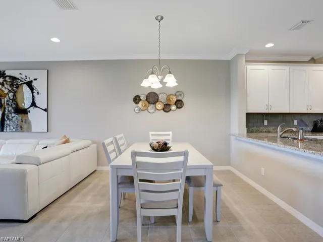 9378 Pocida Ct 101, Naples, Florida 34119