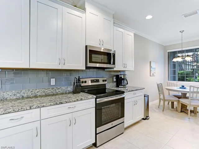 9378 Pocida Ct 101, Naples, Florida 34119