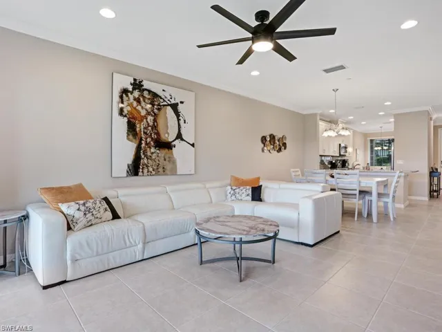 9378 Pocida Ct 101, Naples, Florida 34119