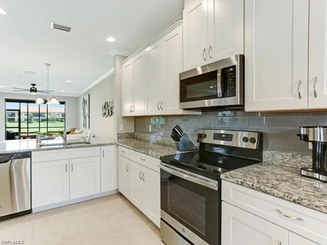 9378 Pocida Ct 101, Naples, Florida 34119
