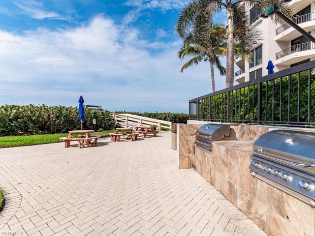 BARBECUE - PICNIC AREA
