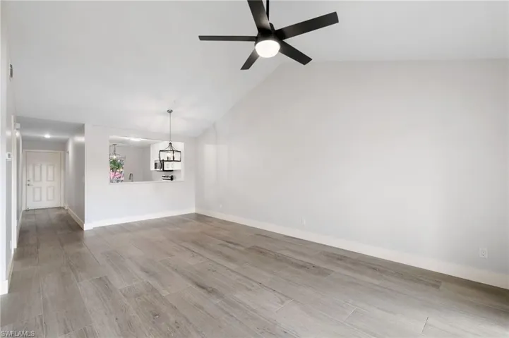 520 Augusta Blvd B204, Naples, Florida 34113