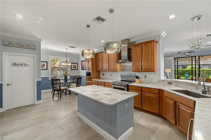 3910  Treasure Cove  CIR, Naples, FL 34114