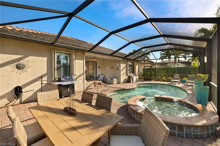 3910  Treasure Cove  CIR, Naples, FL 34114