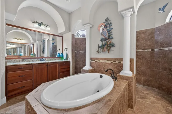 6109 Calusa Ridge Trl, Bokeelia, Florida 33922