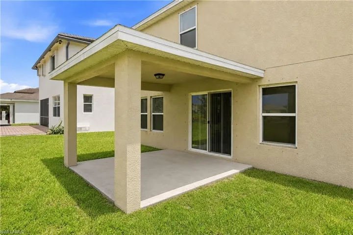 10365 Canal Brook Ln, Lehigh Acres, Florida 33936
