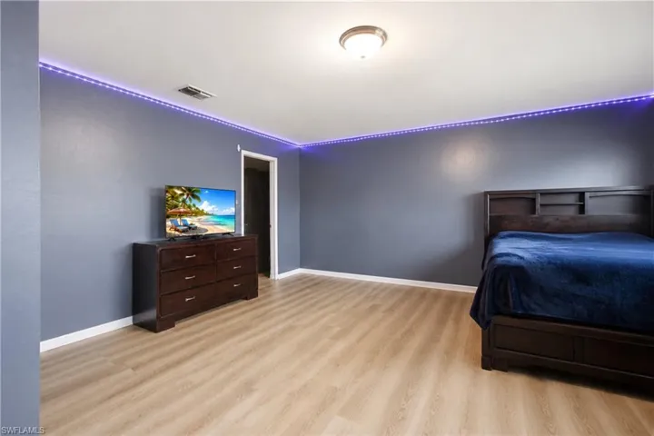 10365 Canal Brook Ln, Lehigh Acres, Florida 33936