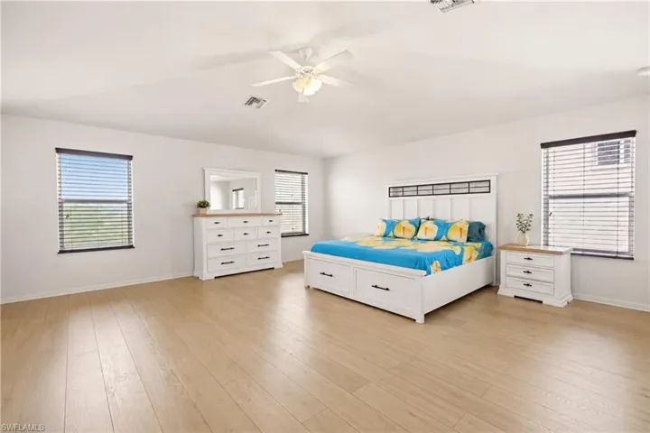 10365 Canal Brook Ln, Lehigh Acres, Florida 33936