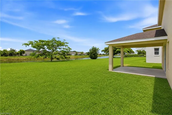 10365 Canal Brook Ln, Lehigh Acres, Florida 33936