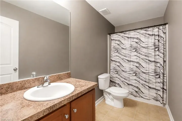 10365 Canal Brook Ln, Lehigh Acres, Florida 33936