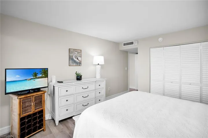 440 Seaview Ct 1602, Marco Island, Florida 34145