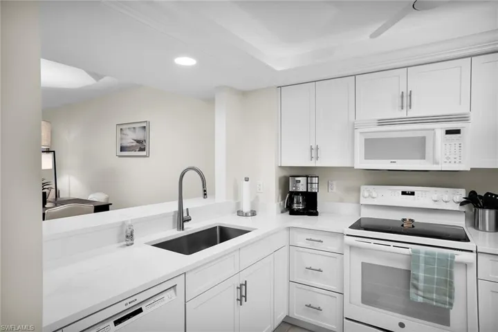 440 Seaview Ct 1602, Marco Island, Florida 34145