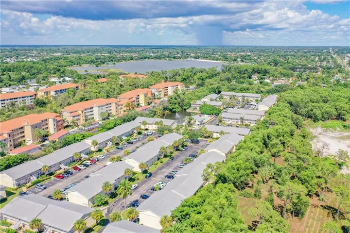 4625 Bayshore Dr D8, Naples, Florida 34112