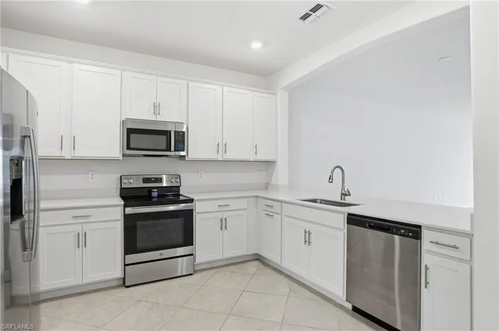 2215  Dragonfruit  WAY, Naples, FL 34120