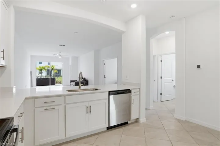 2215  Dragonfruit  WAY, Naples, FL 34120