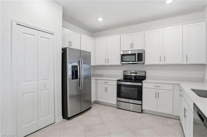 2215  Dragonfruit  WAY, Naples, FL 34120