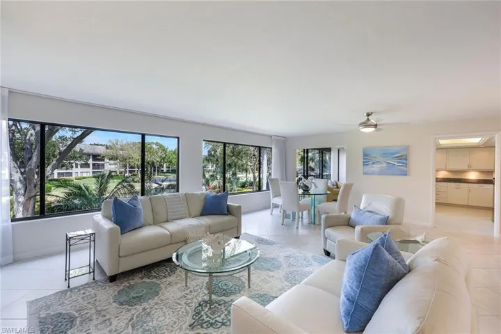 5954  Pelican Bay  BLVD, Naples, FL 34108