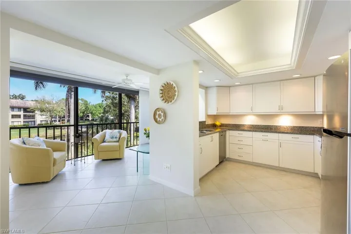 5954  Pelican Bay  BLVD, Naples, FL 34108