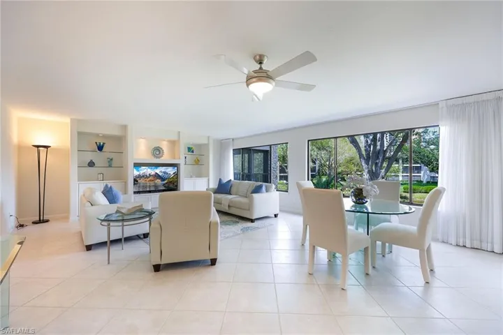5954  Pelican Bay  BLVD, Naples, FL 34108