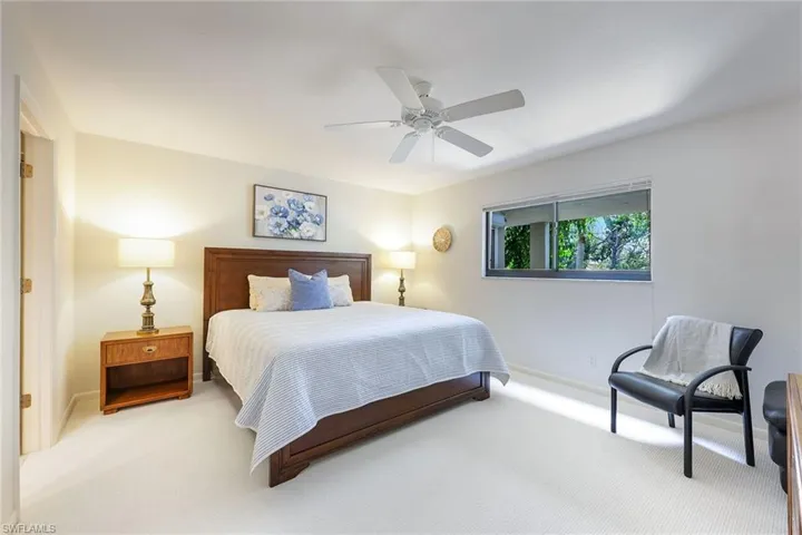 5954  Pelican Bay  BLVD, Naples, FL 34108