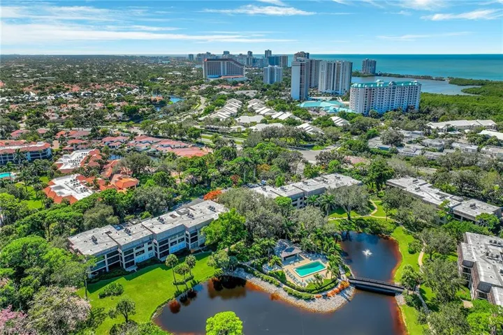 5954  Pelican Bay  BLVD, Naples, FL 34108