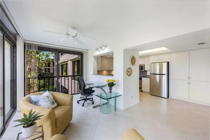 5954  Pelican Bay  BLVD, Naples, FL 34108