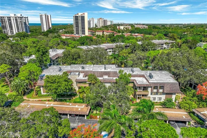 5954  Pelican Bay  BLVD, Naples, FL 34108