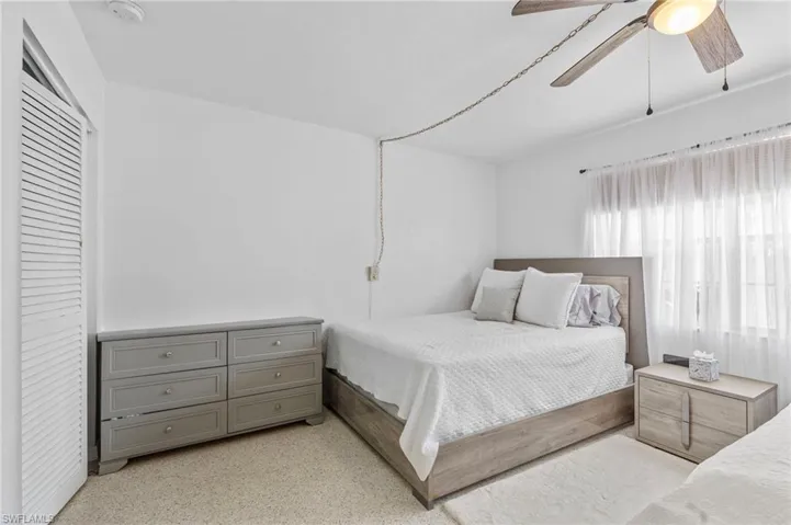 Bedroom with ceiling fan