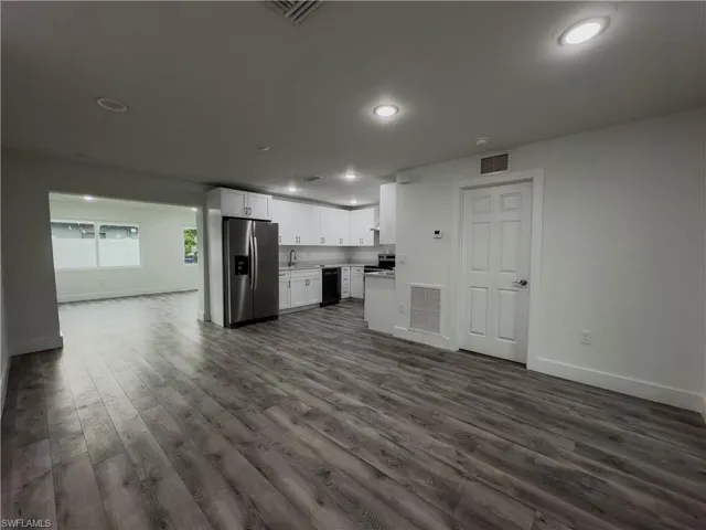 2416  Moreno  AVE, Fort Myers, FL 33901
