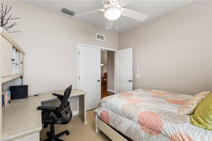 Guest room #2 photo