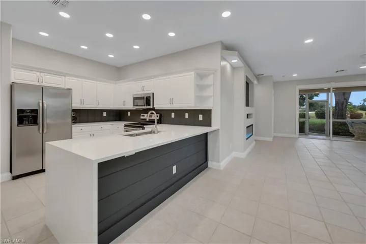2320  Carnaby  CT, Lehigh Acres, FL 33973