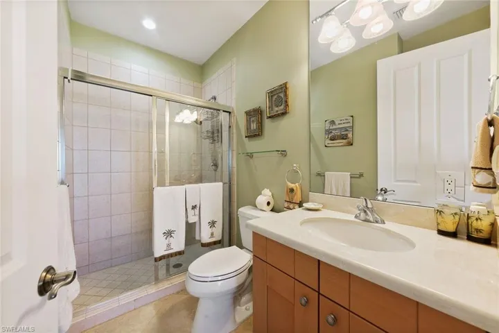 10620 Gulf Shore Dr 602, Naples, Florida 34108
