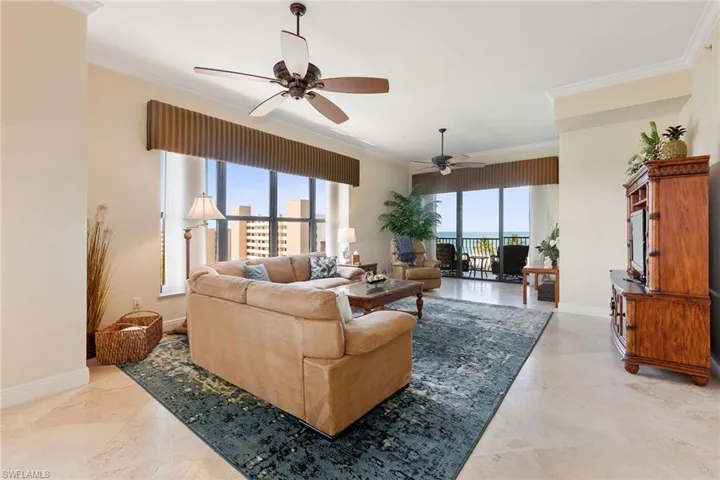 10620 Gulf Shore Dr 602, Naples, Florida 34108