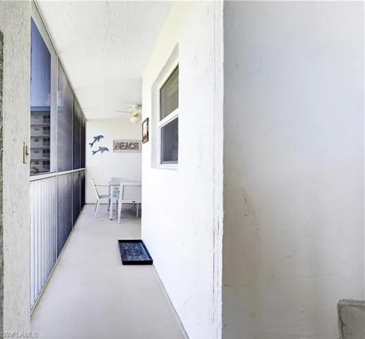 Private entrance-end unit-no one walking by your condo!