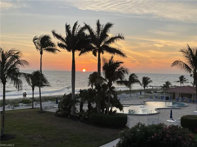 It doesn't get better than this...Welcome to BBC #352 E!