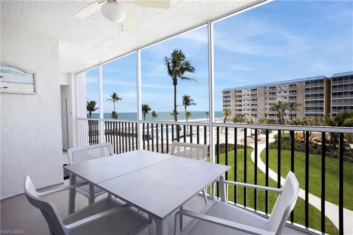 Beautiful Beach views right from your screened balcony! New high end Brown Jordan furniture.