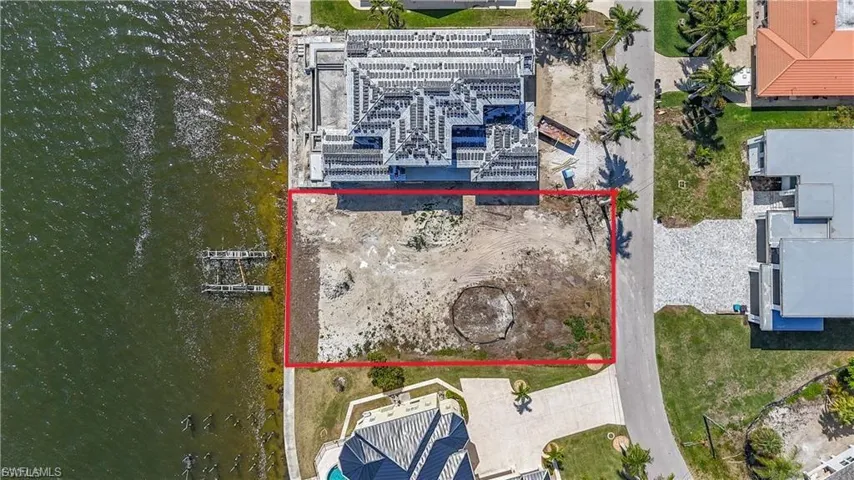 80 x 140 aerial view