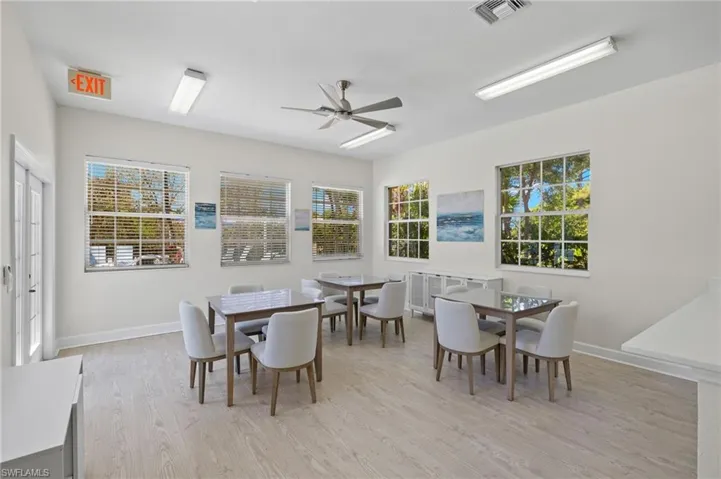 Merano Kitchen off pool