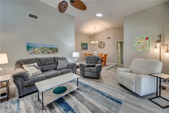 11115  Caravel  CIR, Fort Myers, FL 33908