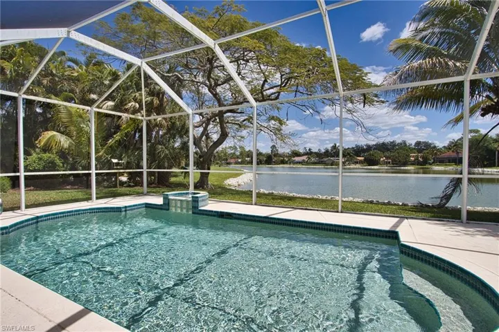 242  Belville  BLVD, Naples, FL 34104