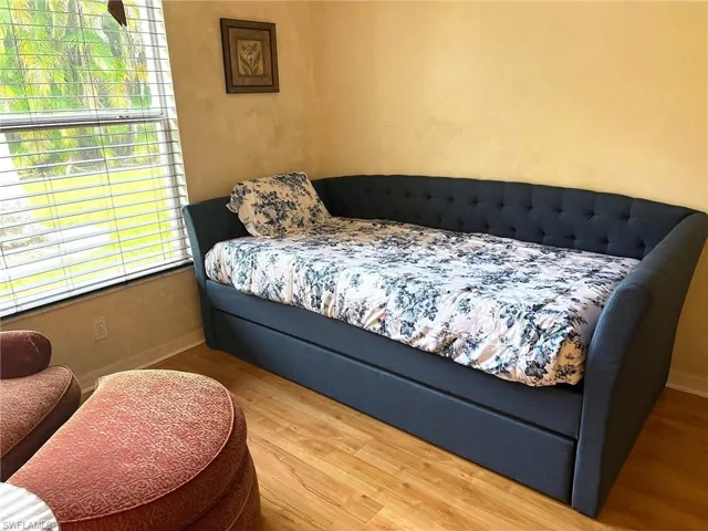 242  Belville  BLVD, Naples, FL 34104